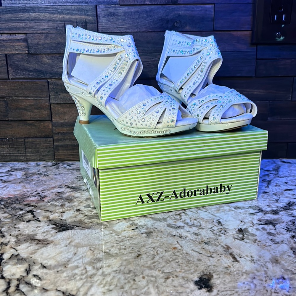 Little girls dressy shoes